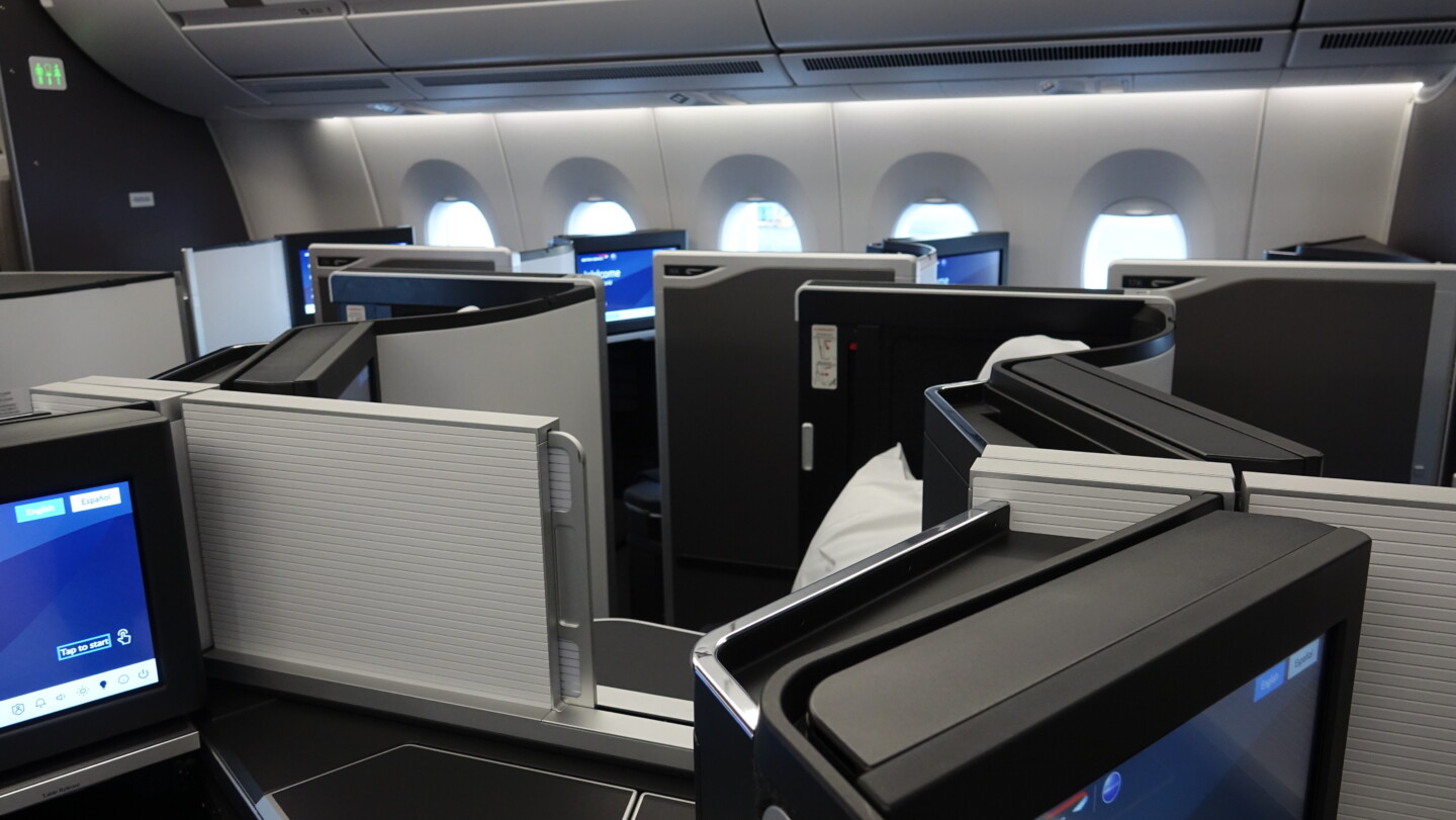 Review: British Airways A350 Club Suites Business Class (LHR-YVR ...