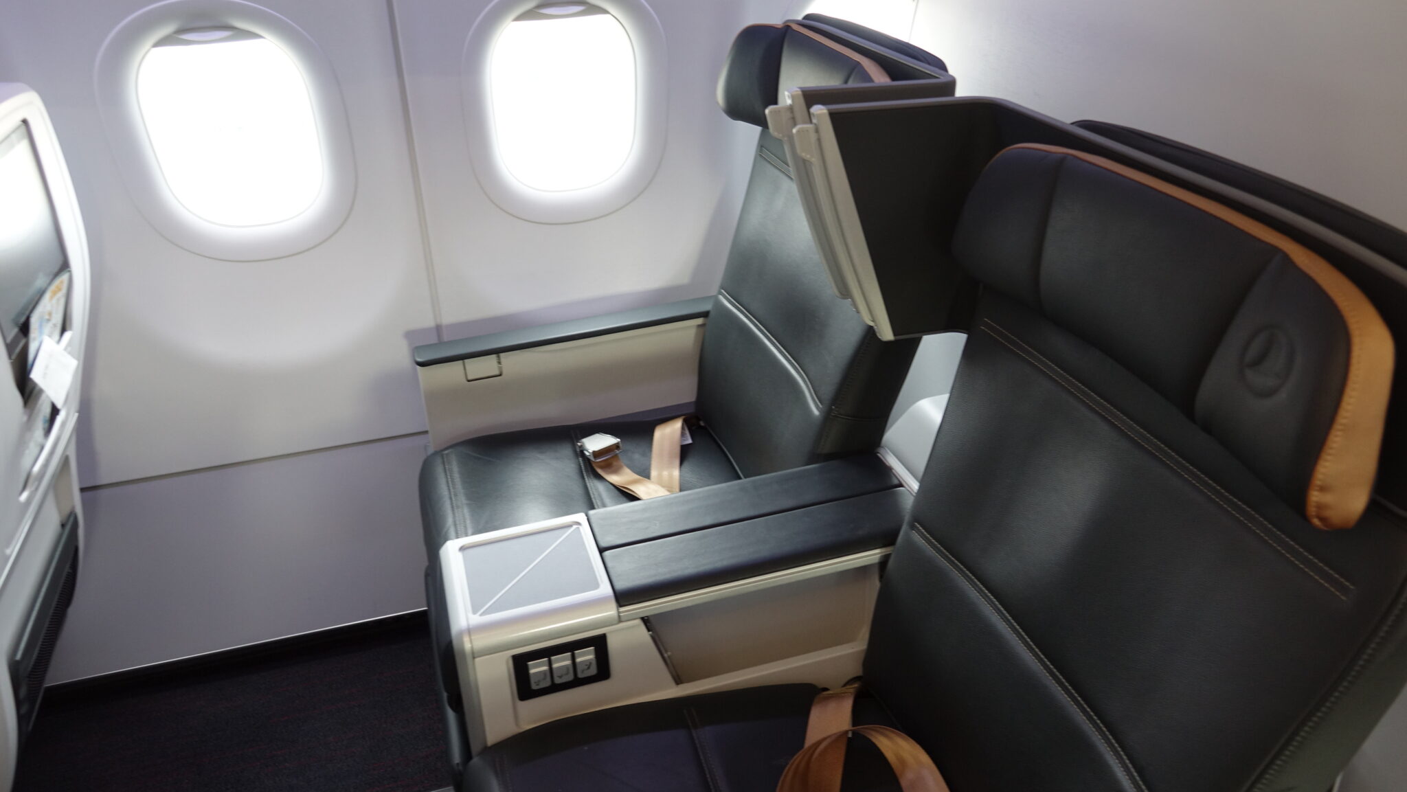 Review: Turkish Airlines A321neo Business Class (LGW-IST) - Young ...