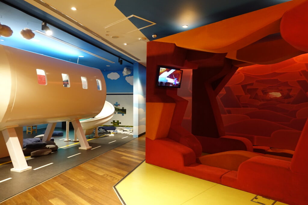 a room with a plane and a plane