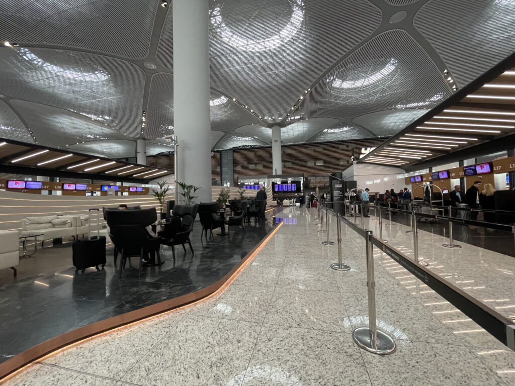 A Guide to Istanbul Airport Lounges (IST) 2023 Updated