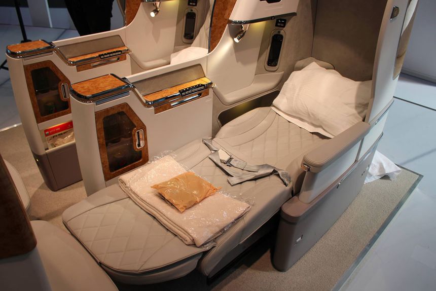 Finally, a fully flat bed for Emirates' Boeing 777s