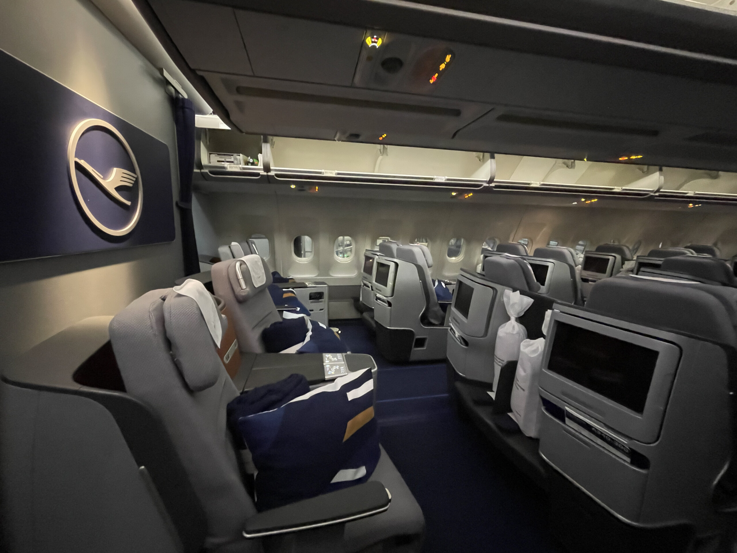 Review Lufthansa A340 Business Class