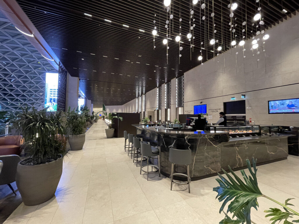 Qatar Airways Opens New Louis Vuitton Lounge at Doha Hamad