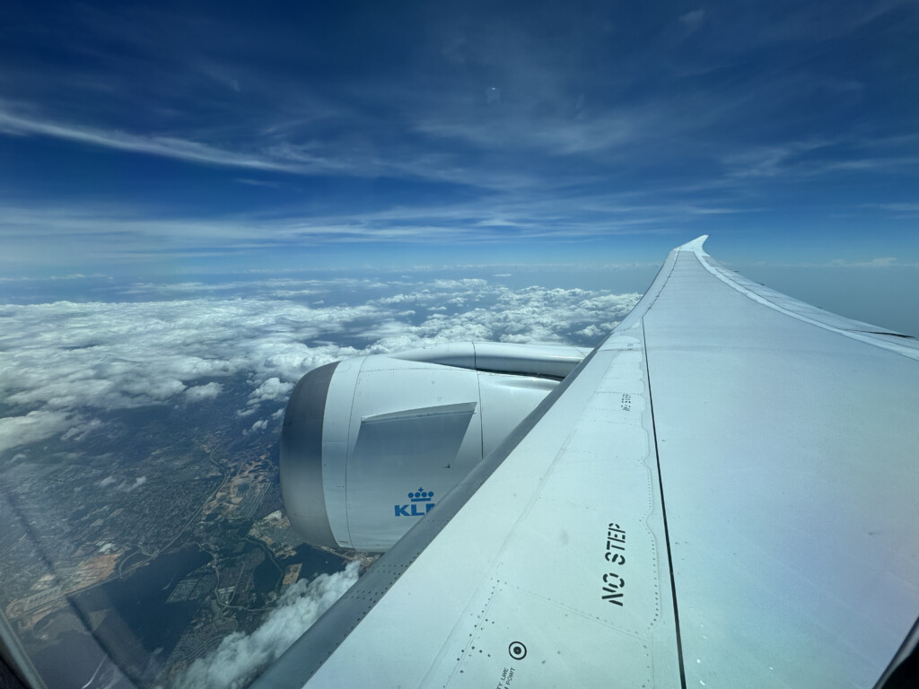 an airplane wing and wing of an airplane